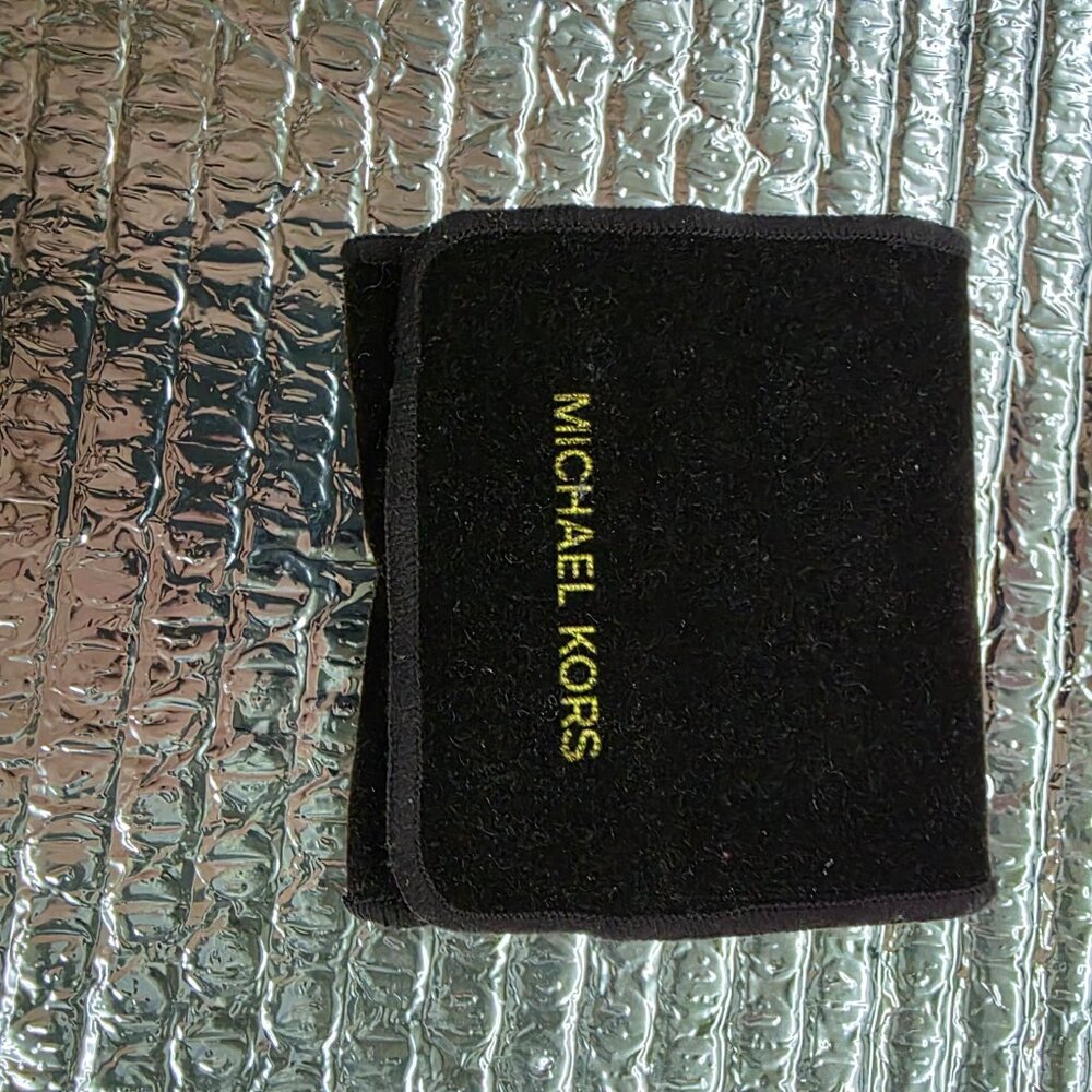 Makeup Mirror - image 7